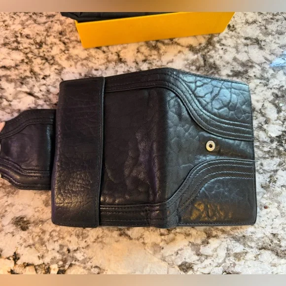 Fendi P. Foglio Spy Nappa Black Leather Wallet- with COA, box, and dust bag - Picture 10 of 13